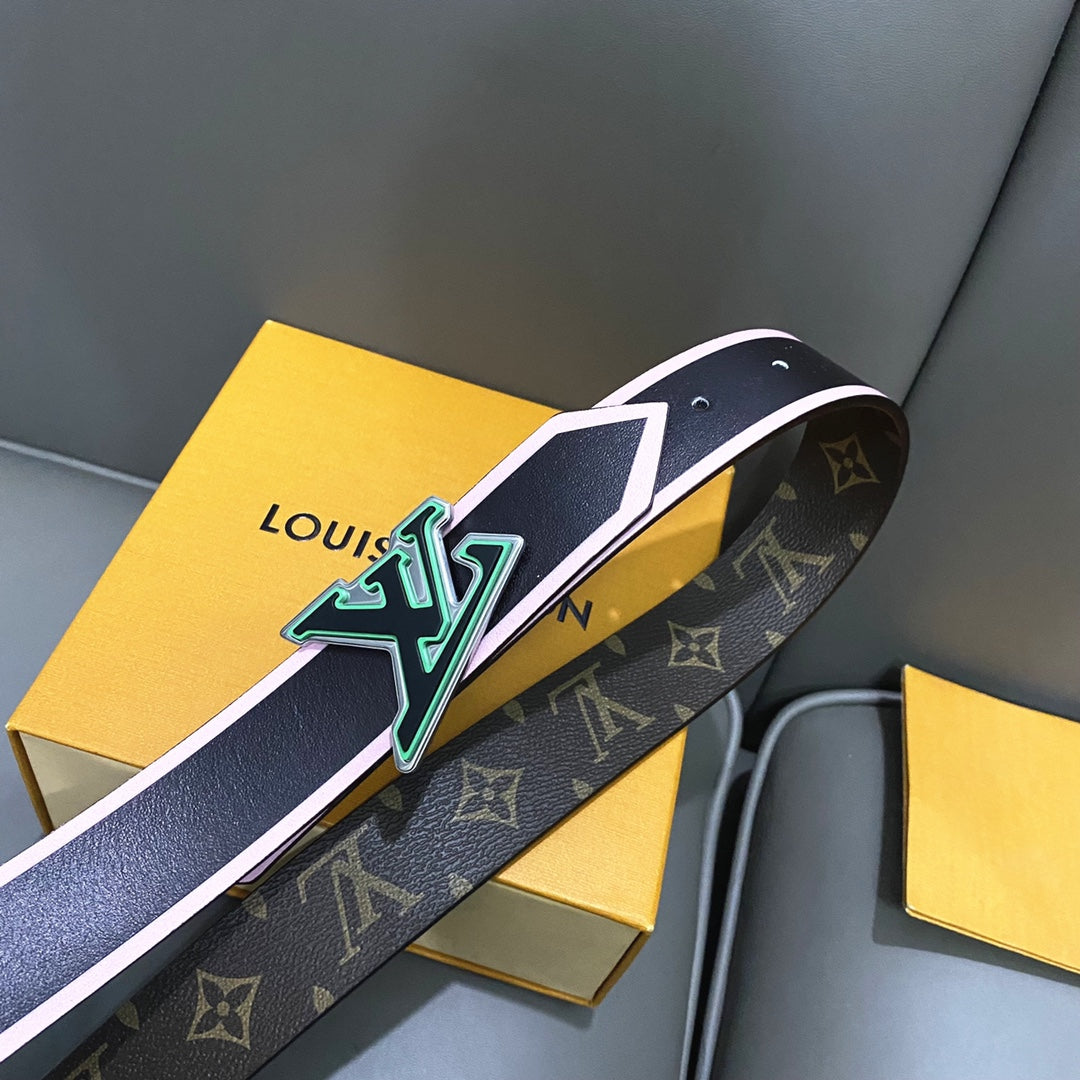 14E130PDE Stylish  High quality belt With full package