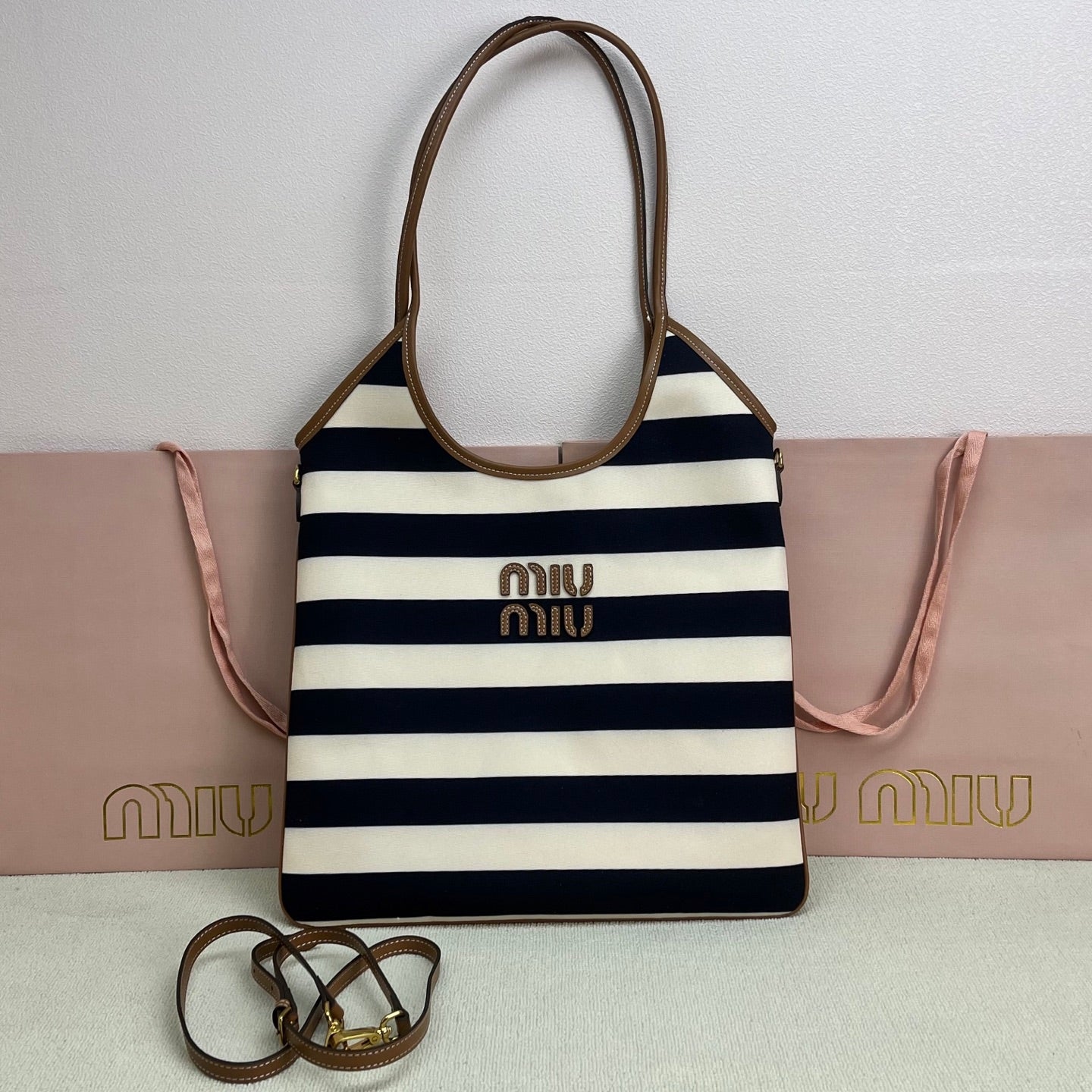 175RA3BDE Stylish Canvas handbag