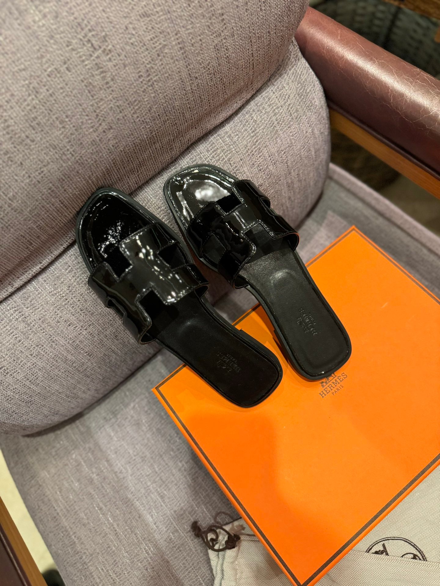 155ZH310ZDE Stylish Slippers