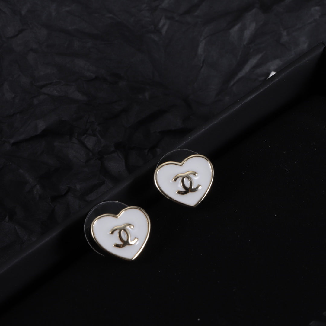 1YC421EDE Stylish Earrings