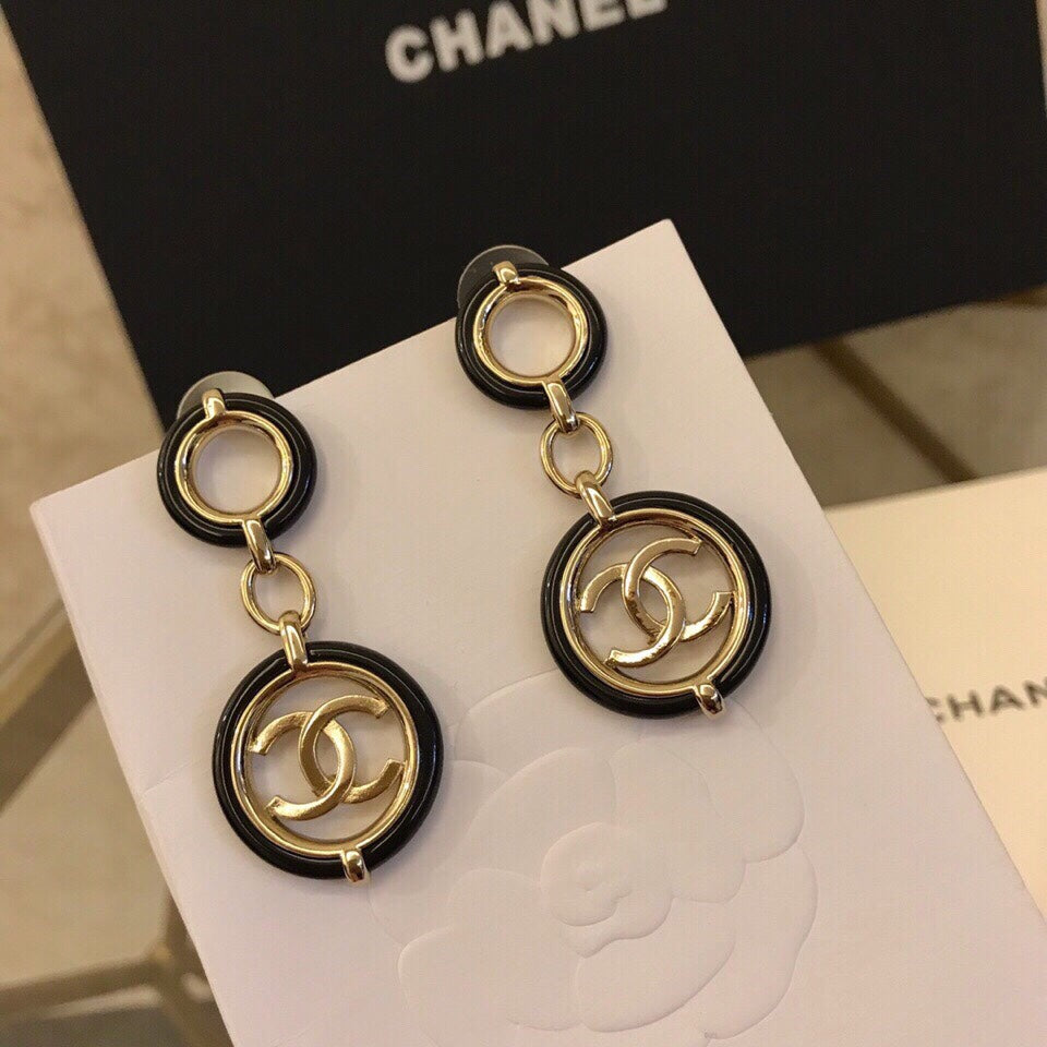 1YC111EDE Stylish Earrings
