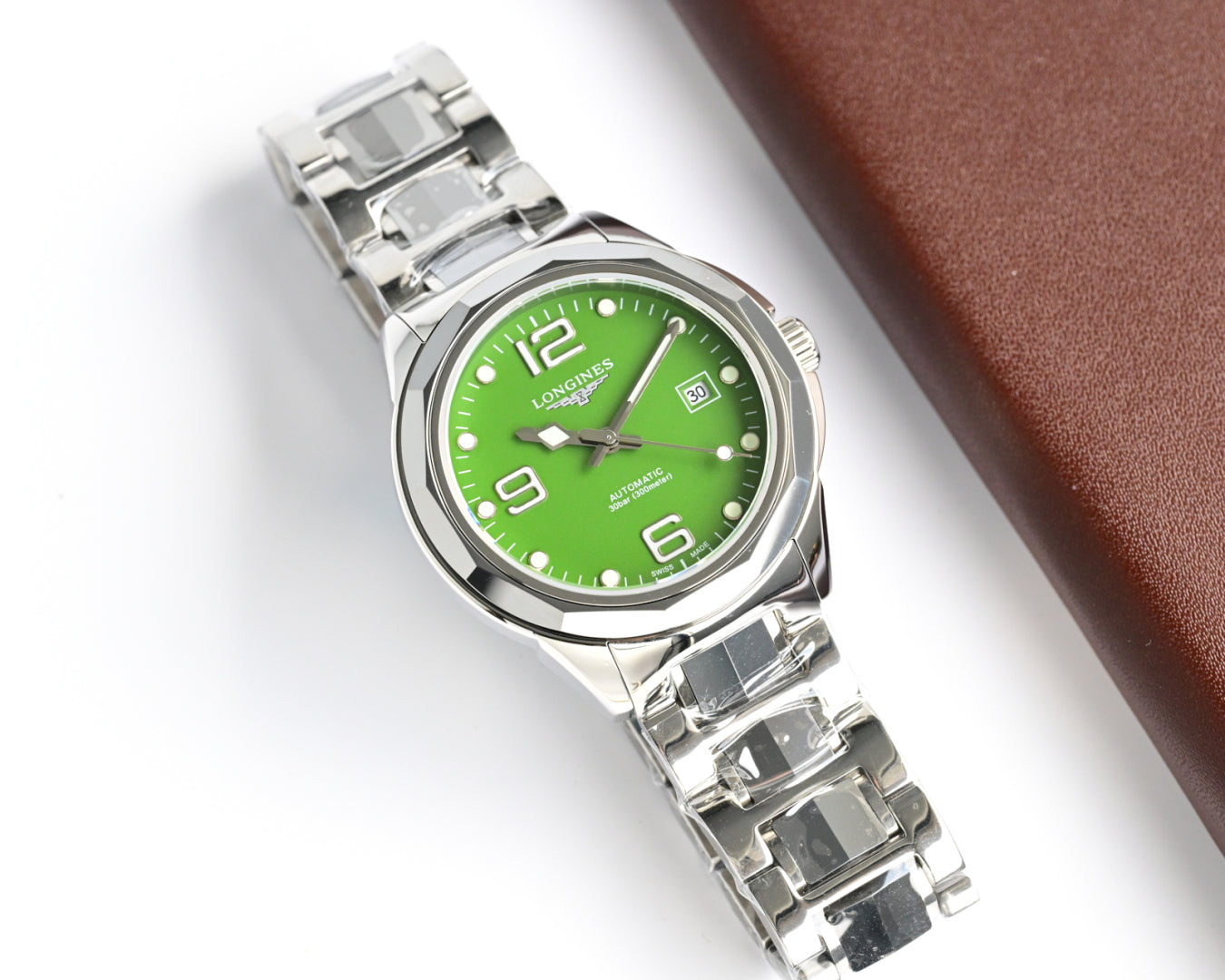 255RA38LDE Stylish Watches