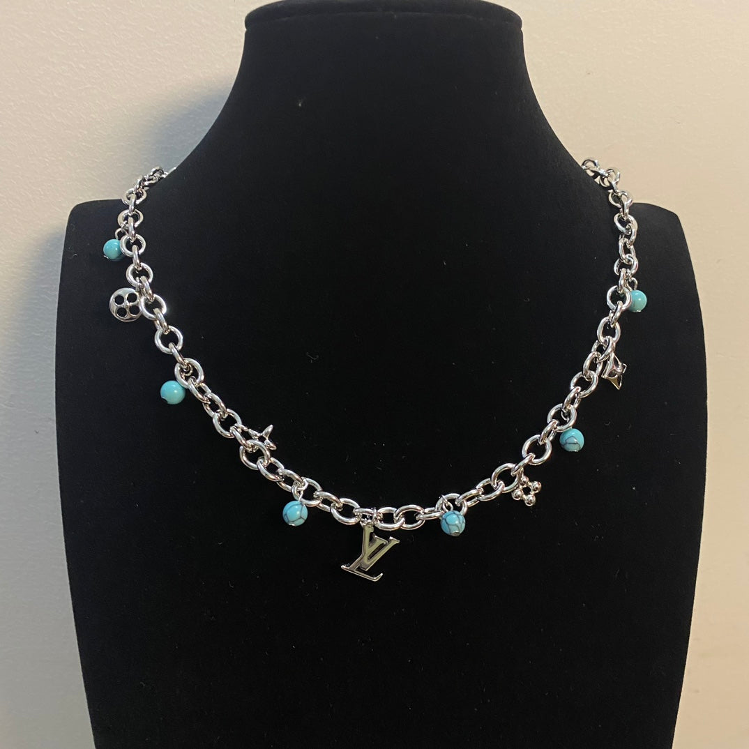 14E652KDE Stylish Necklaces