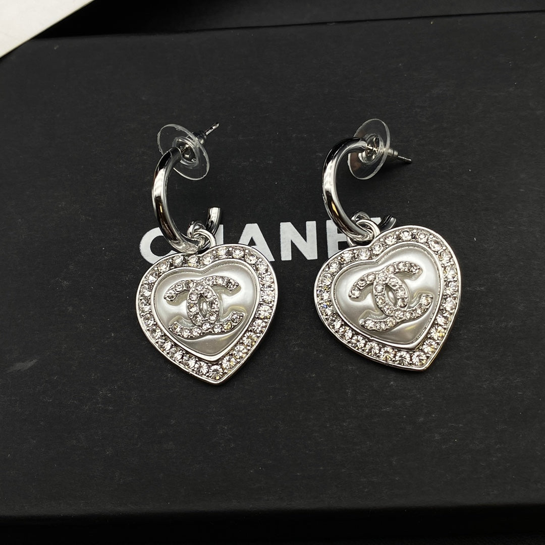 1YC459EDE Stylish Earrings