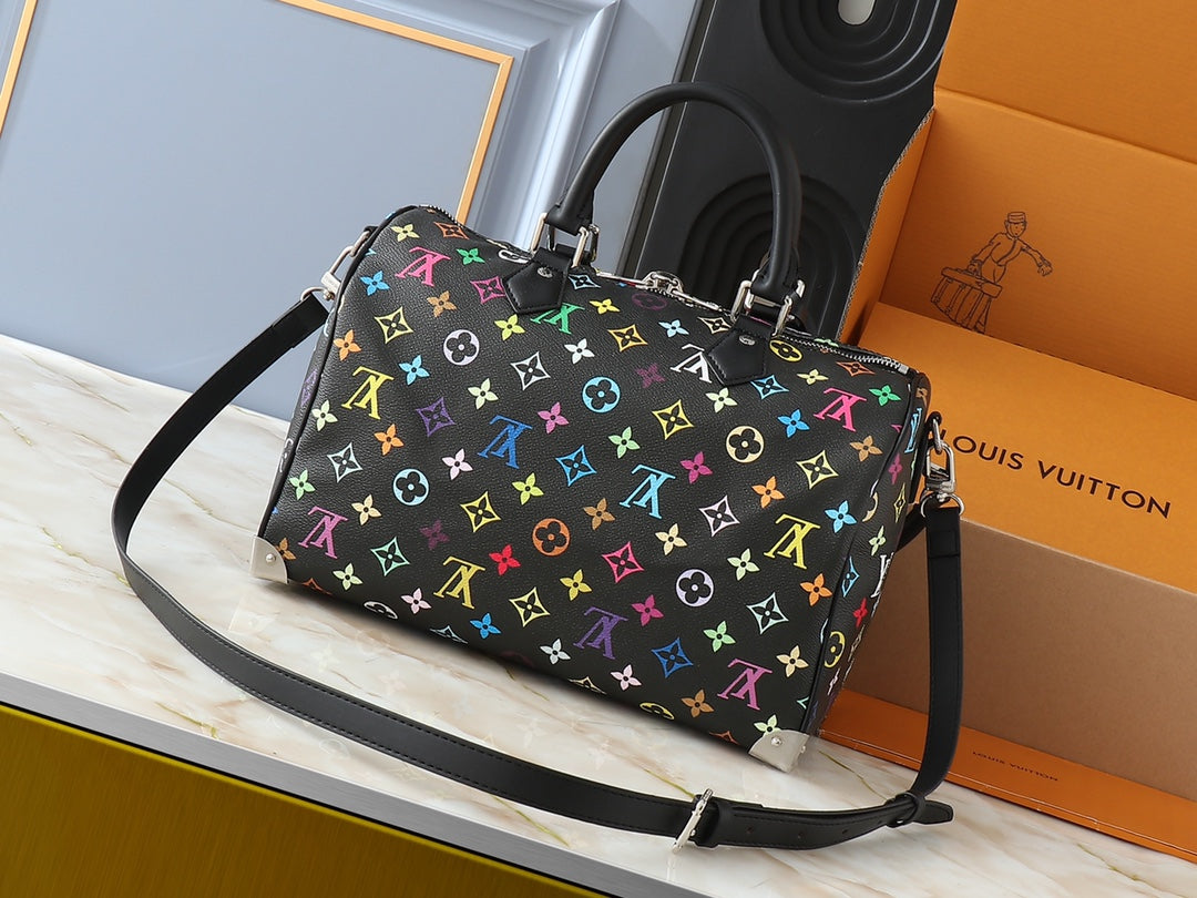 1WE62BDE Stylish leather bag