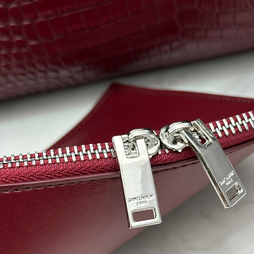 1XSL268BDE Stylish leather bag 