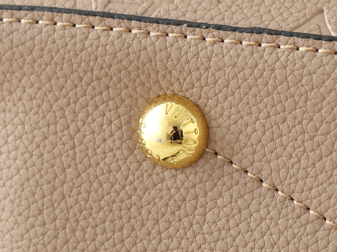 1WE115BDE Stylish leather bag