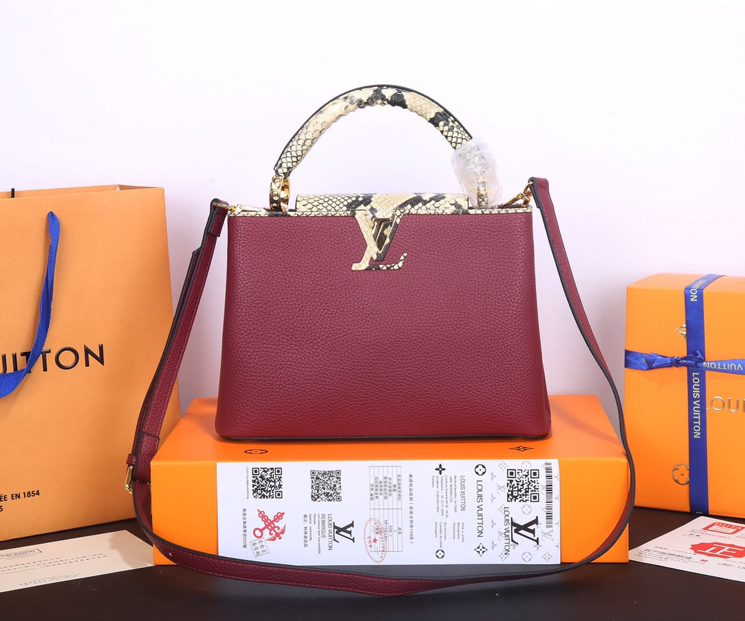 1XE443BDE Stylish leather bag