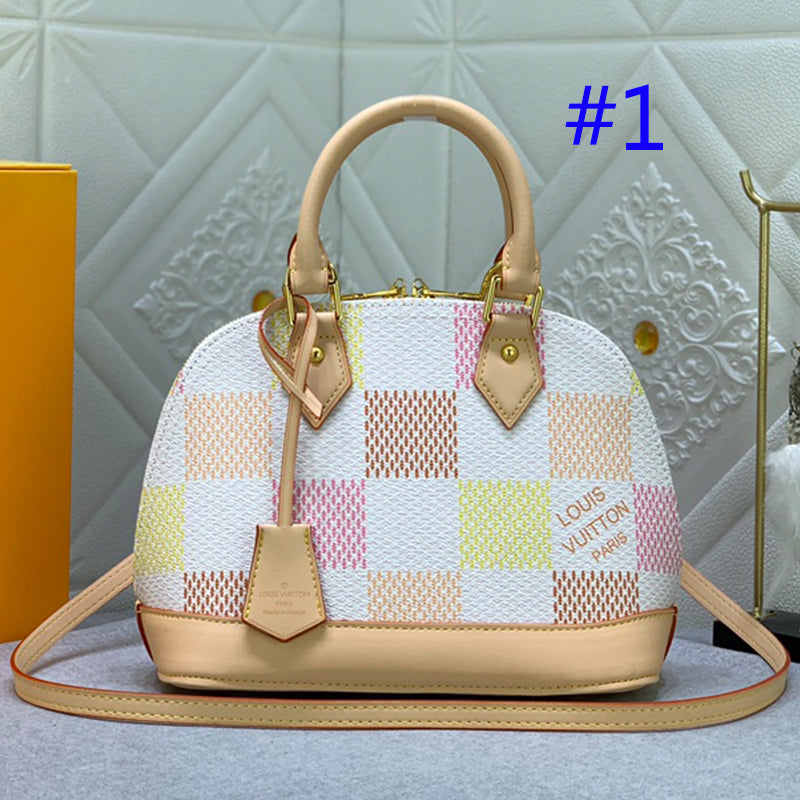 2XE335BDE Stylish leather bag 