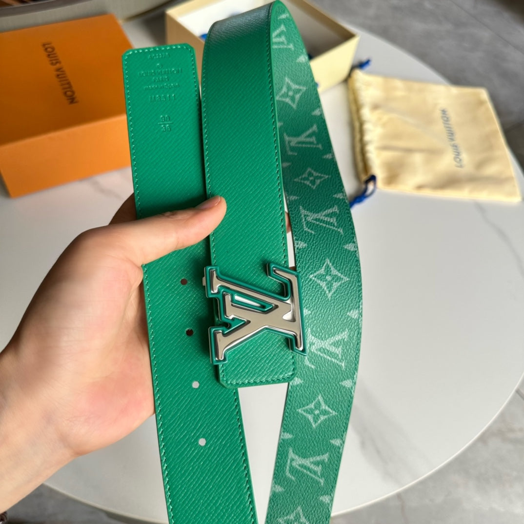 14E59PDE Stylish  High quality belt With full package