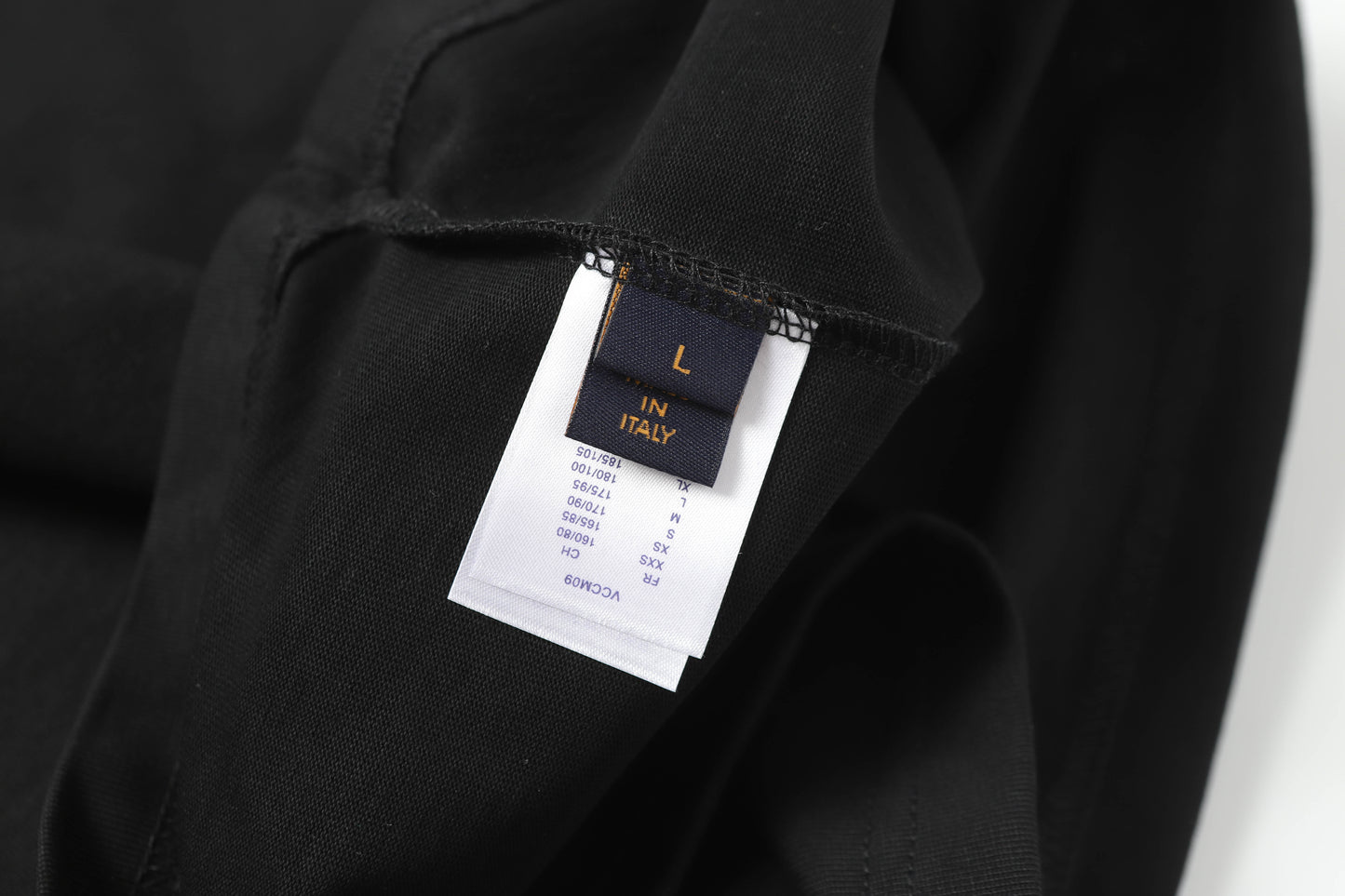 145RE148UDE Stylish T-shirt
