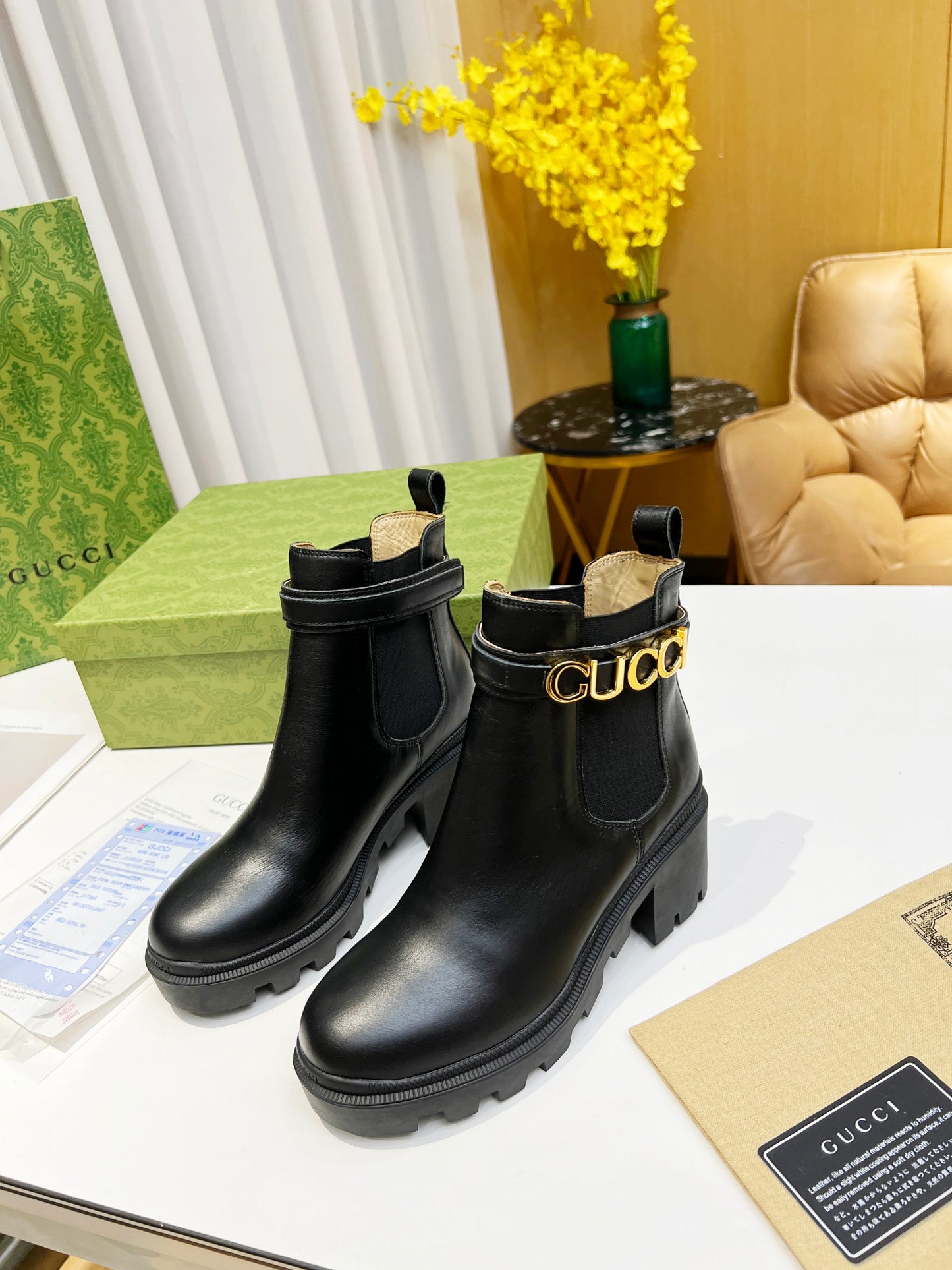 2XB197ZDE Stylish leather boot (top layer leather lining)