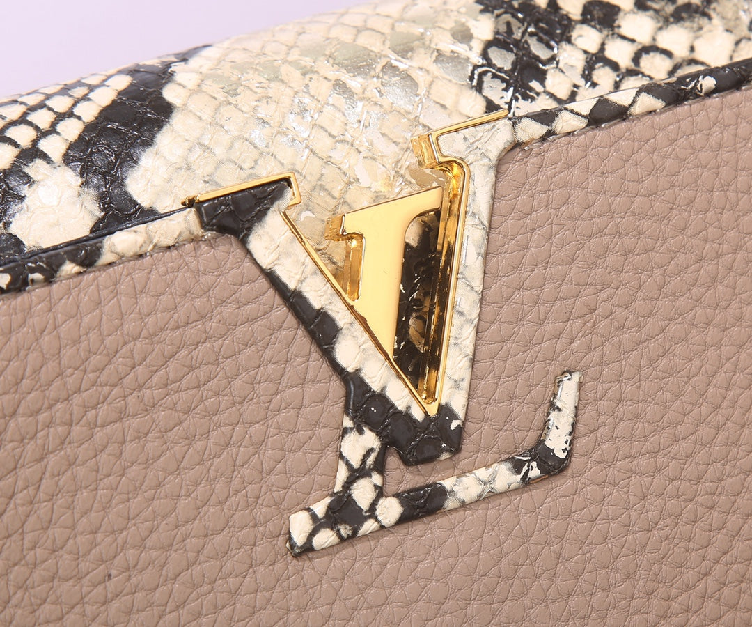 1XE443BDE Stylish leather bag