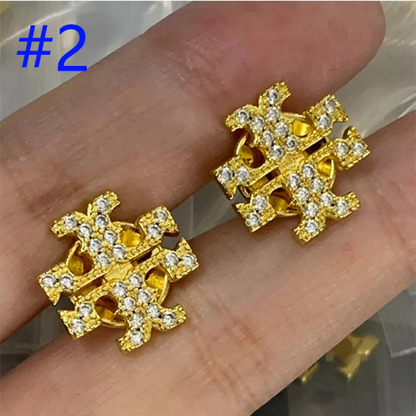 6XA2EDE Stylish Earrings