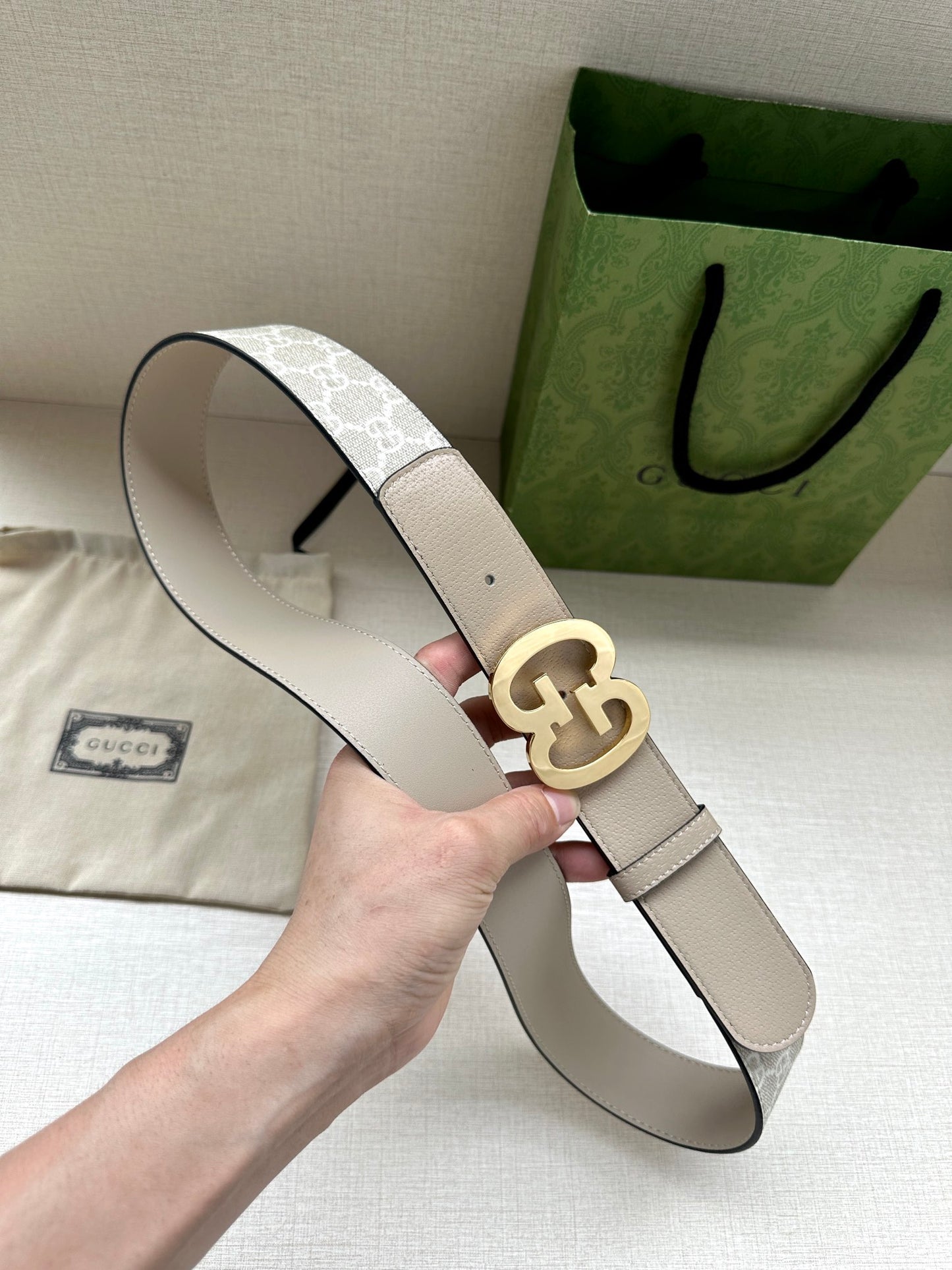 155RB229PDE Stylish  High quality belt With full package