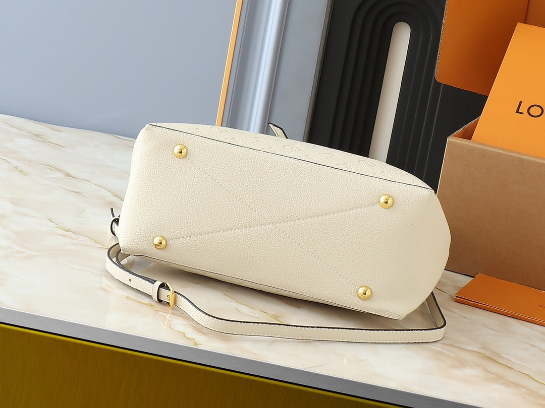 1WE115BDE Stylish leather bag