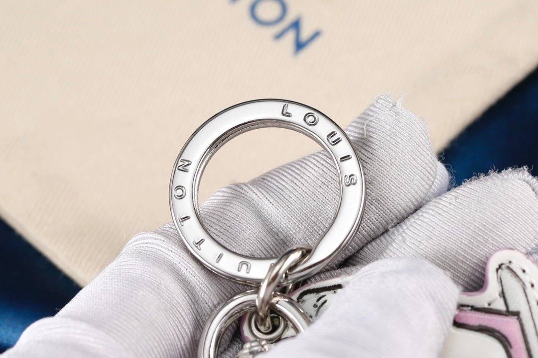 3RE9ADE Stylish key closure