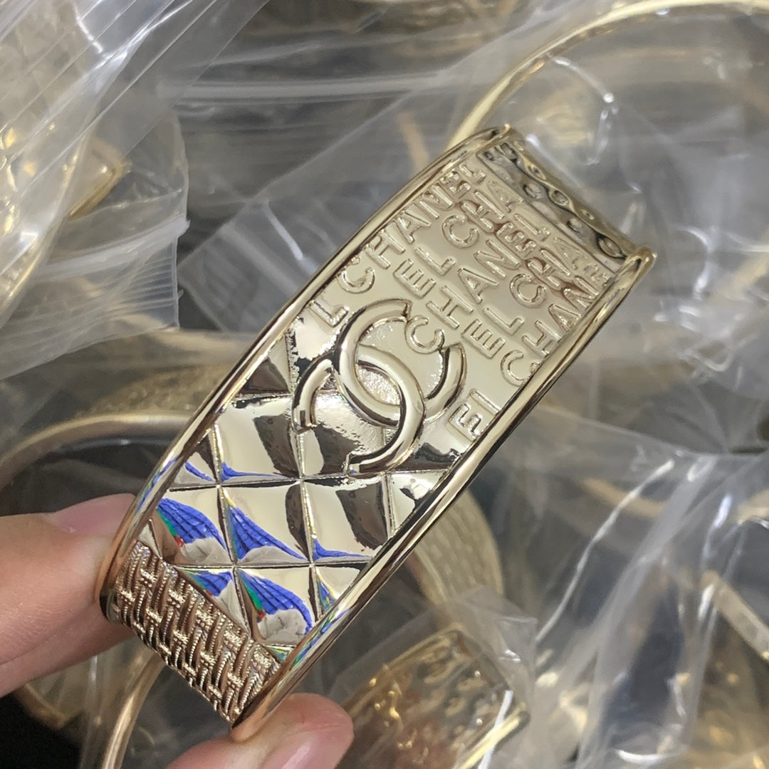 14C665KDE Stylish Bracelets