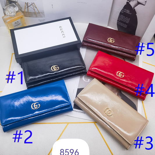 15RB88BDE Stylish leather bag