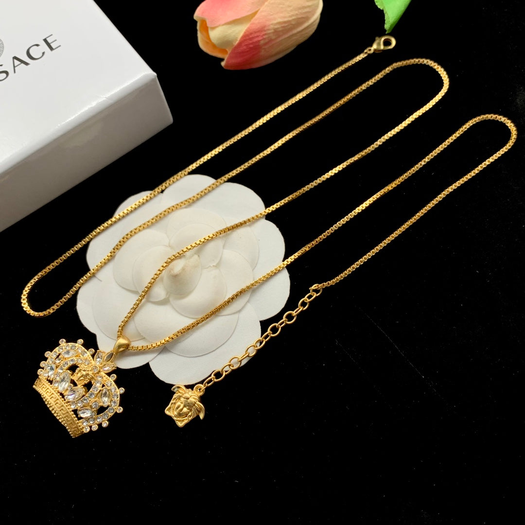 175RV78XDE Stylish Necklace . Bracelets