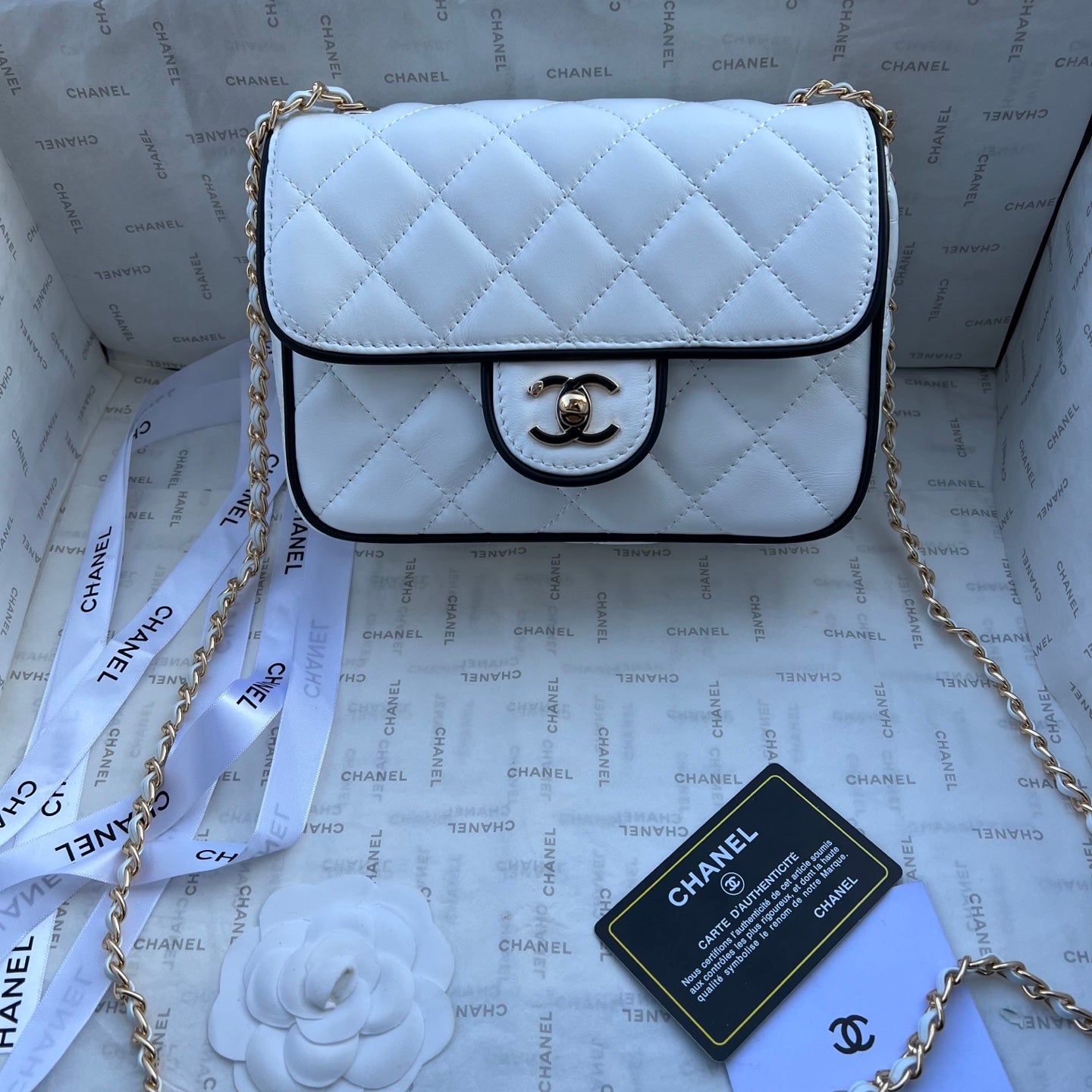 155NC67BDE Stylish leather bag