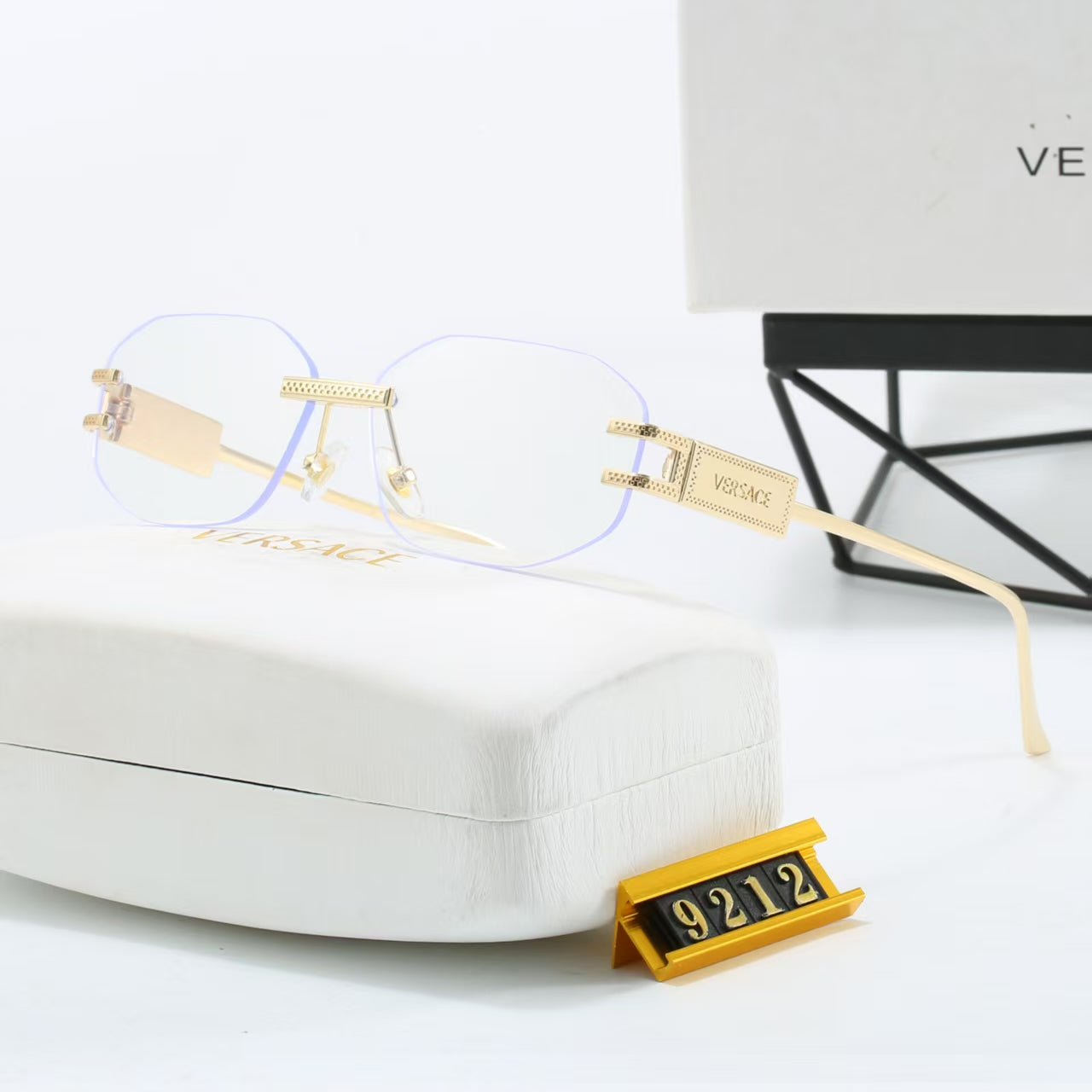 385RV56TDE Stylish  Sunglasses