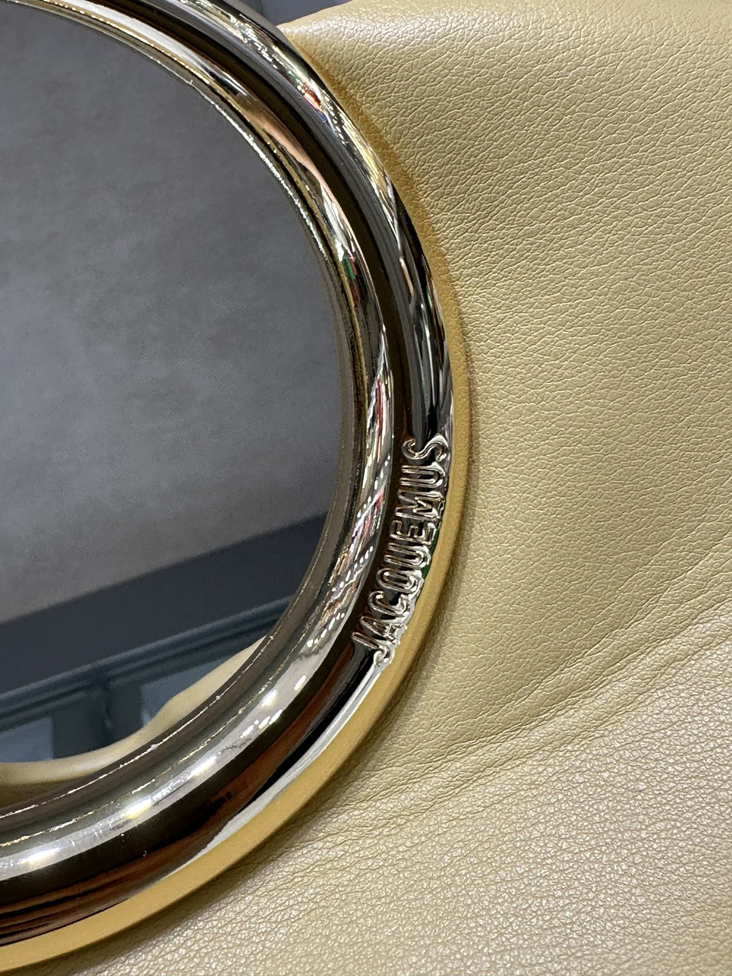 155NA12BDE Stylish leather bag