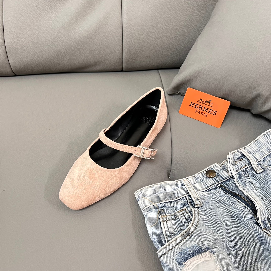 1JE1ZDE Stylish leather  boots