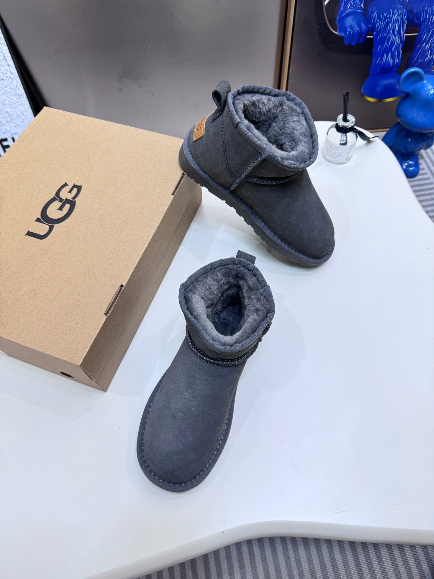 1LU10ZDE Stylish snow boots