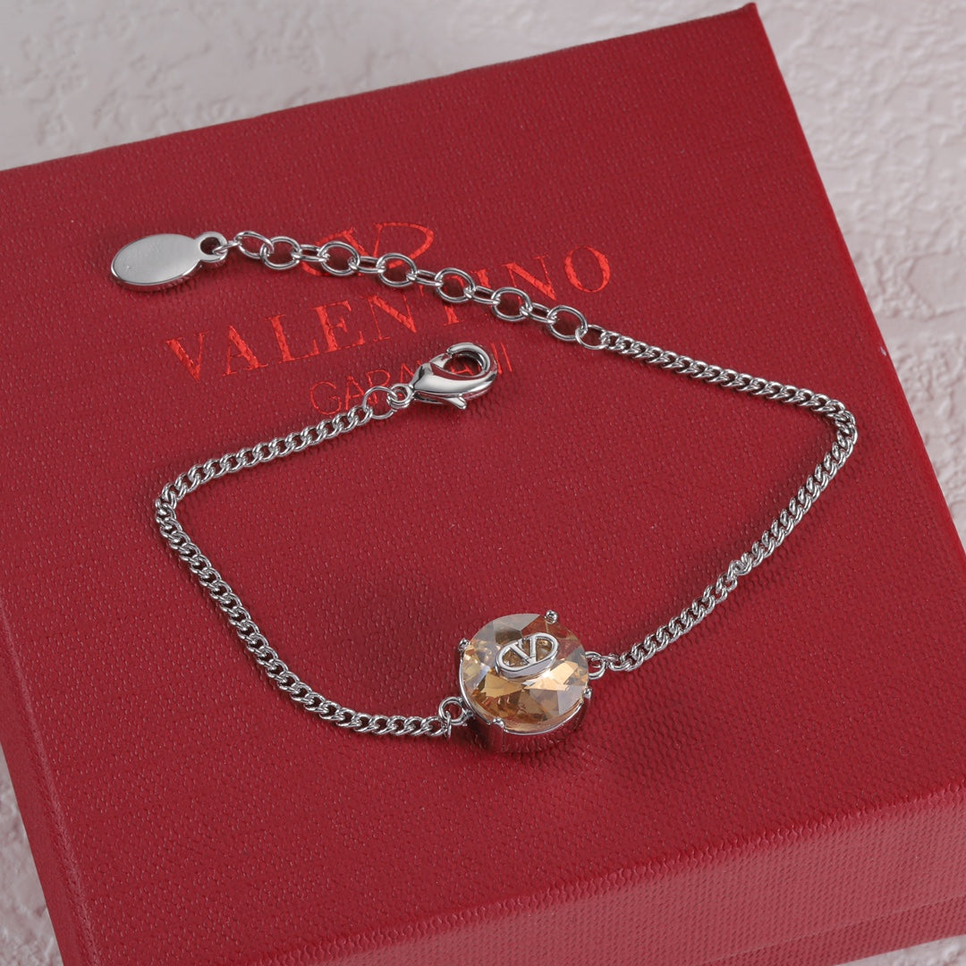14VL577XDE Stylish  Earrings Rings Bracelets Necklaces