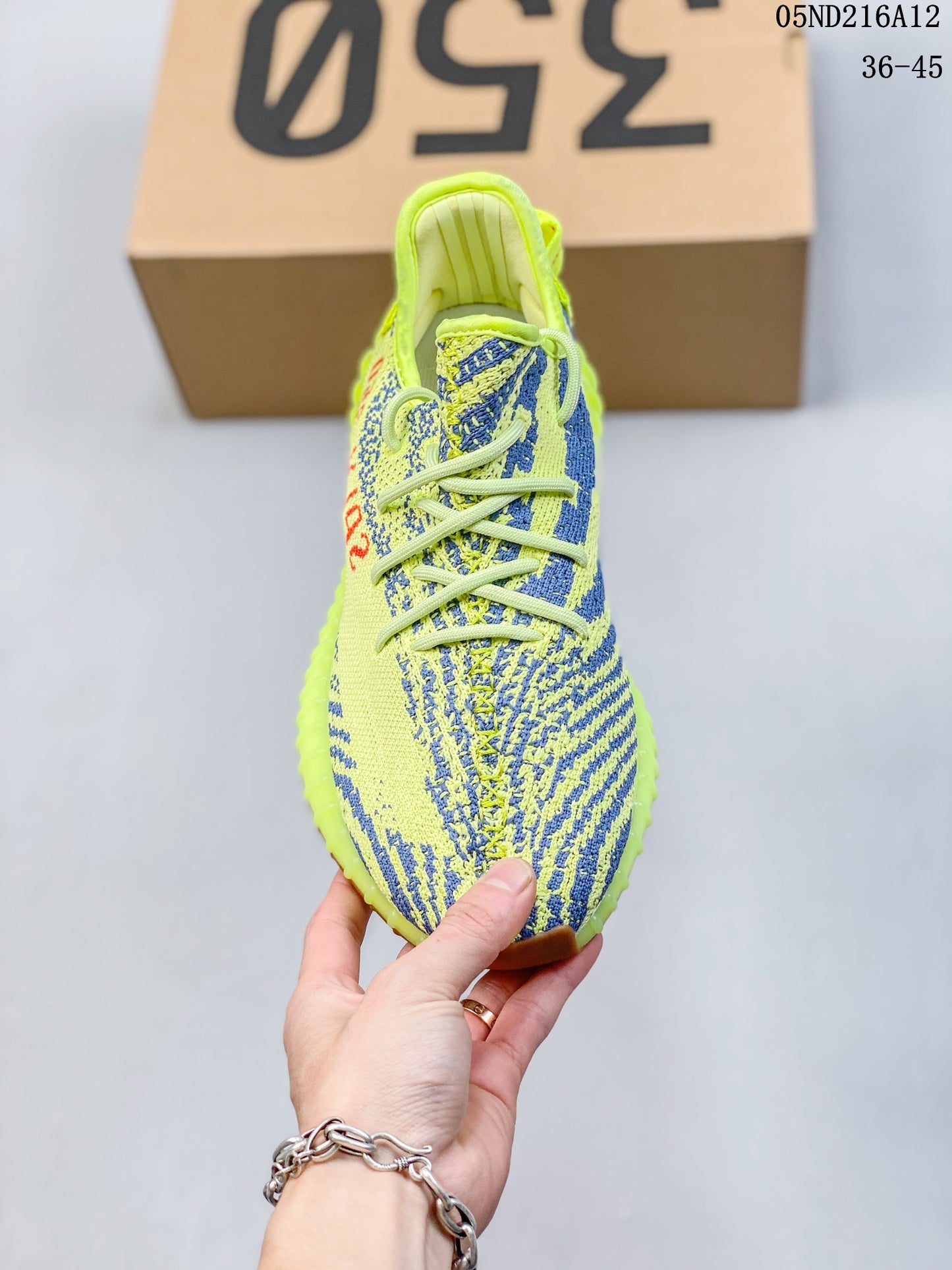 4YA69ZDE Stylish Sneakers (No Box, August-October Big Sale)