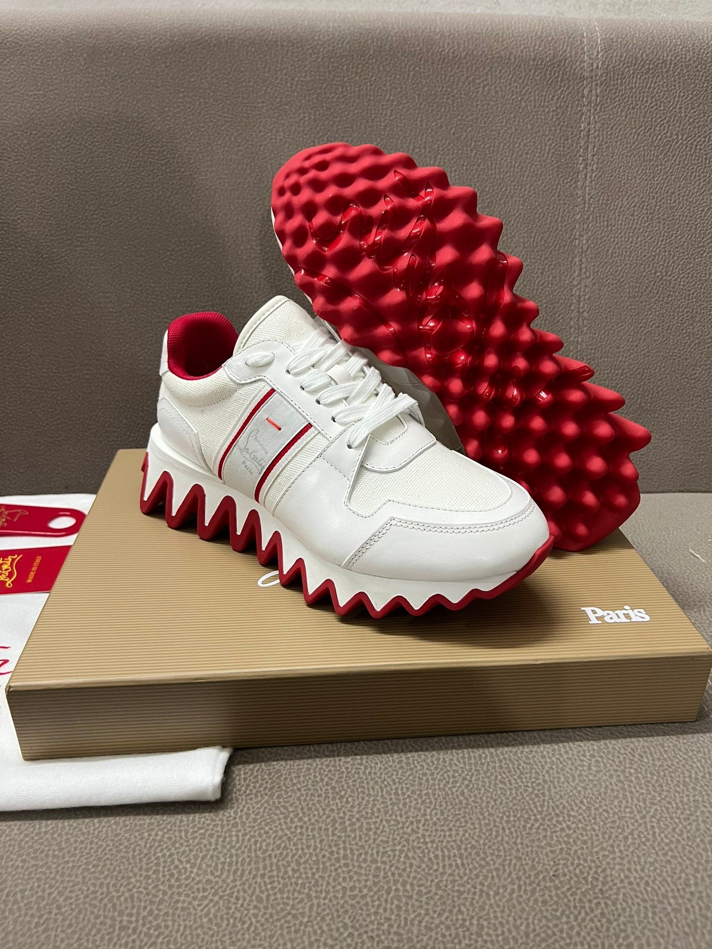 275NA15ZDE Stylish sneakers