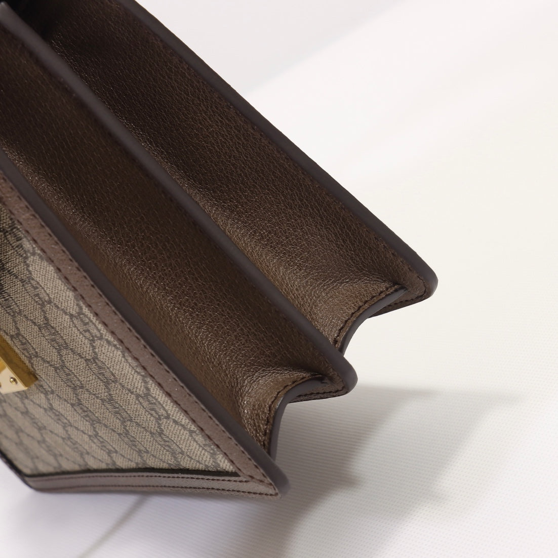 1XB48BDE Stylish leather bag 