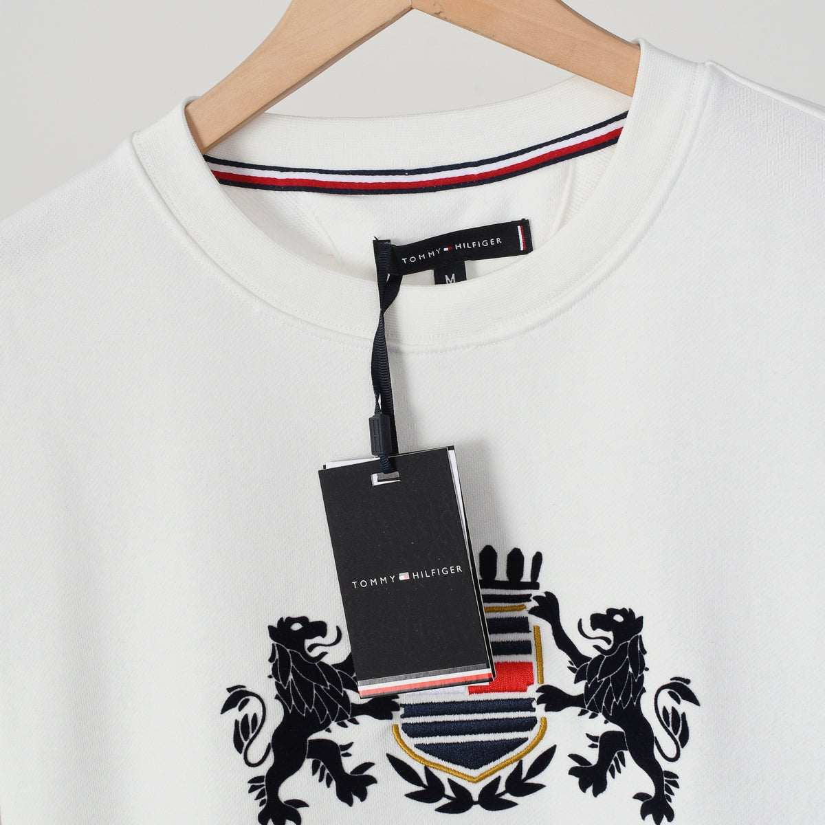 175ZA83UDE Stylish Sweaters