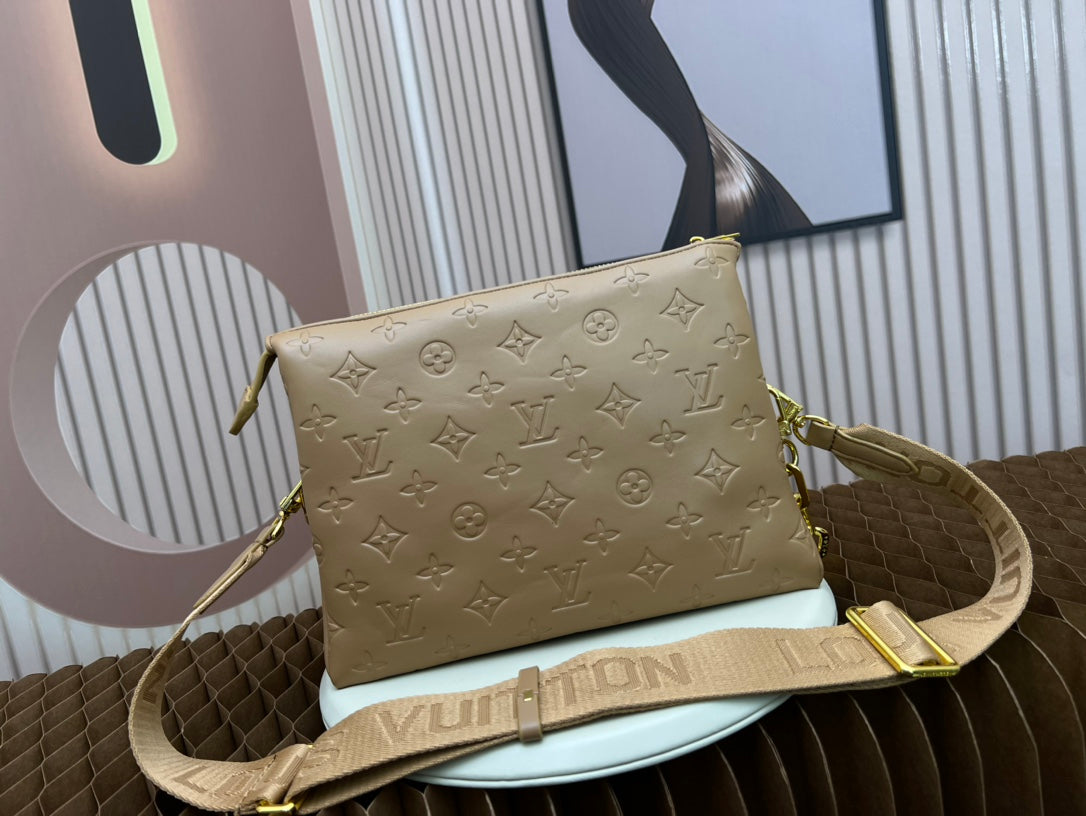 1XE181BDE Stylish leather bag 