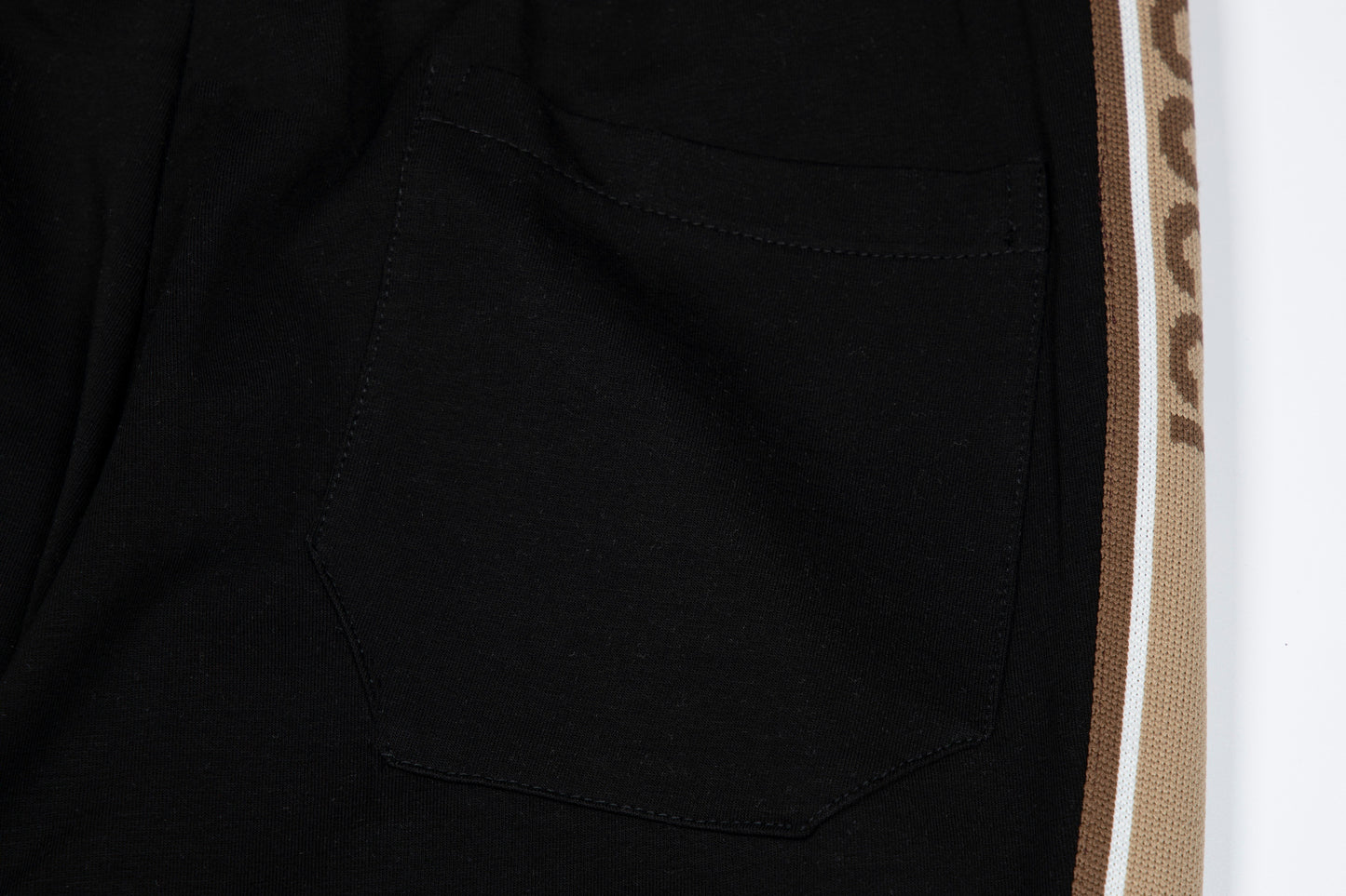 135WB25UDE Stylish Pants