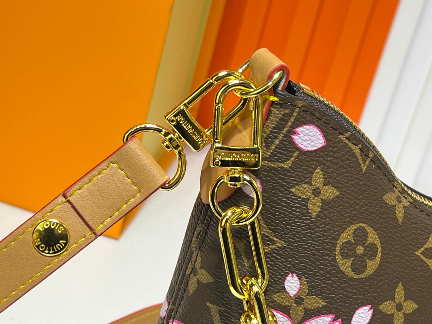 155NE60BDE Stylish leather bag