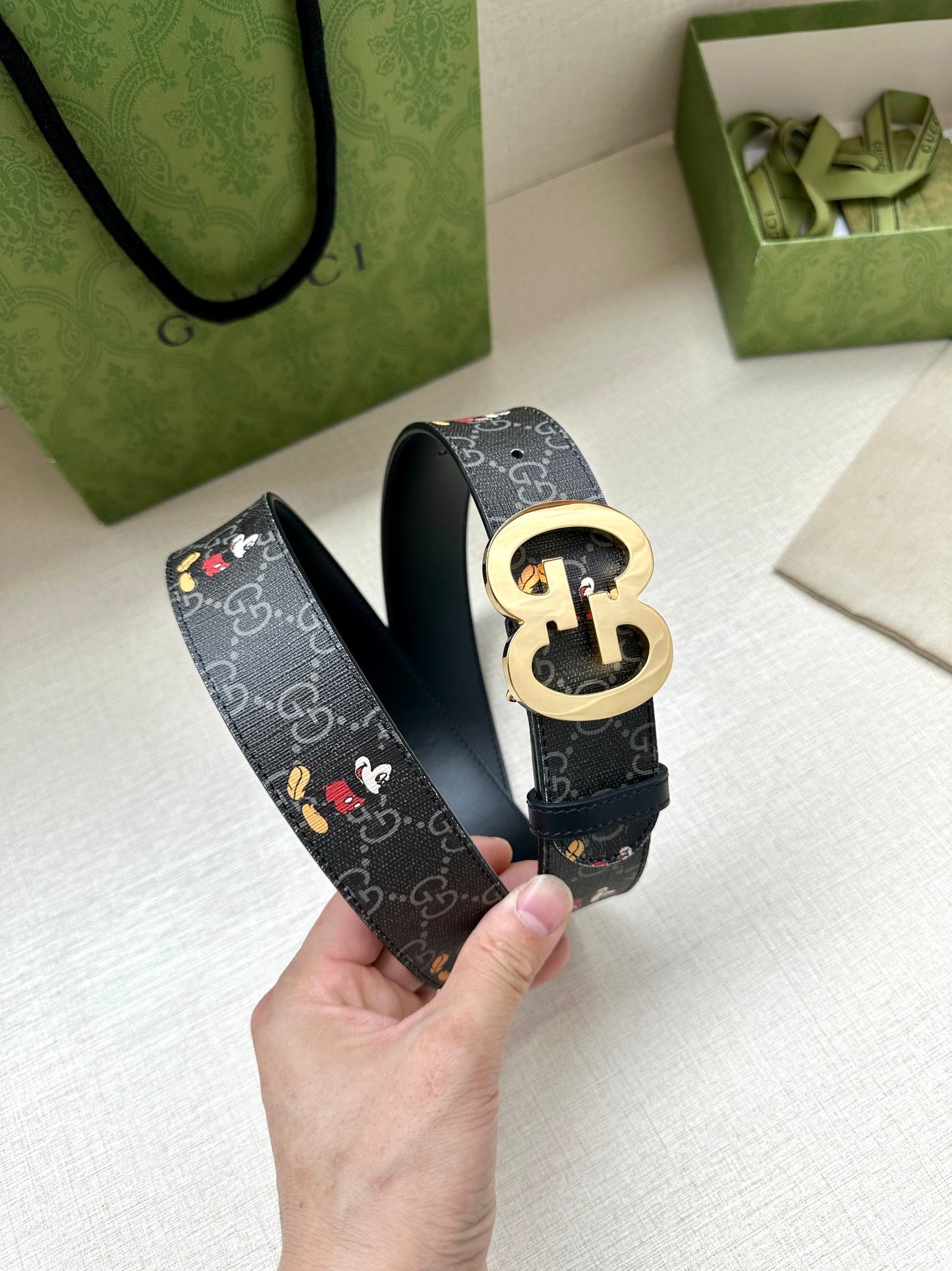 155RB229PDE Stylish  High quality belt With full package