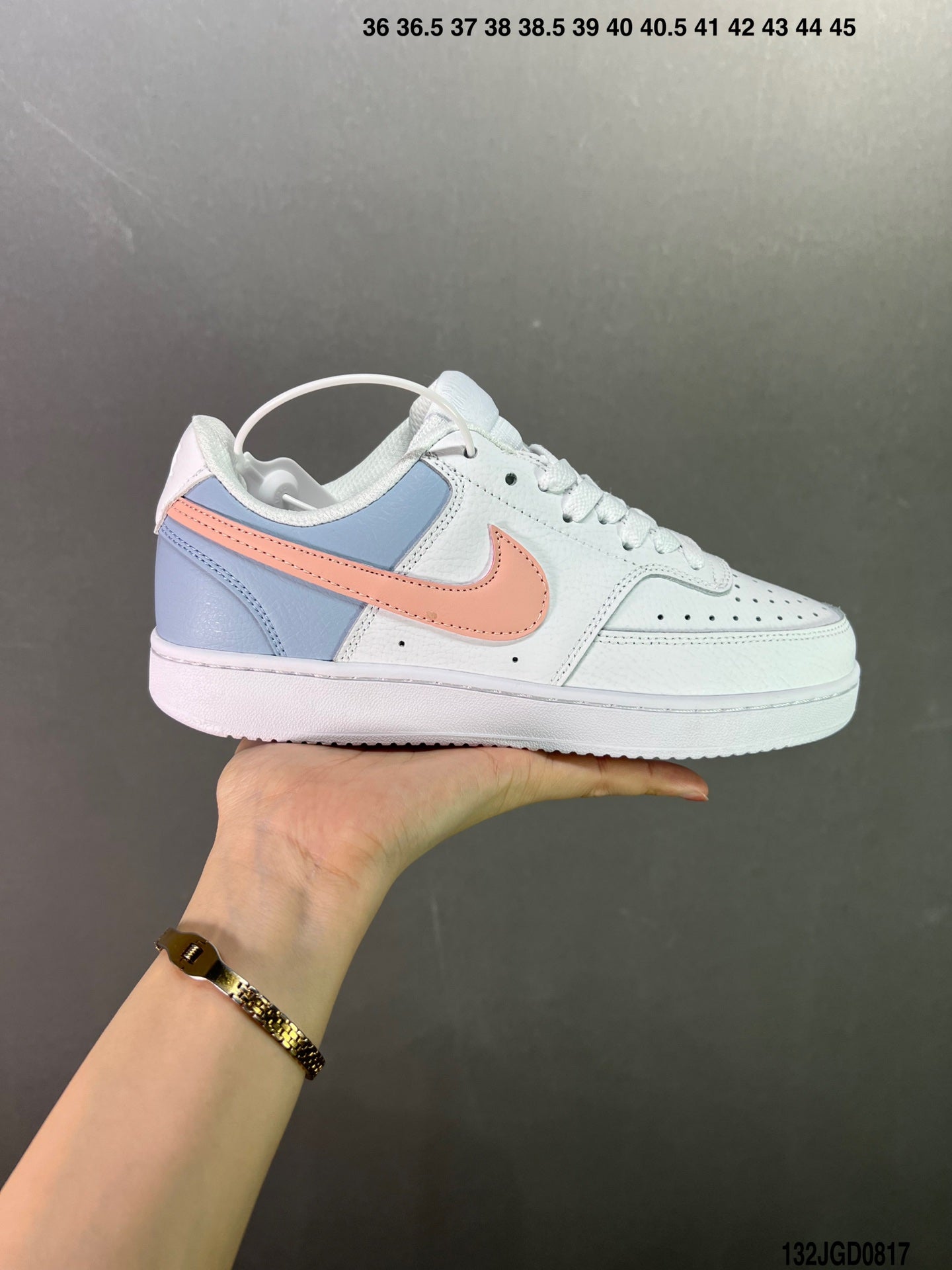 4YN48ZDE Stylish Sneakers (No Box, August-October Big Sale)