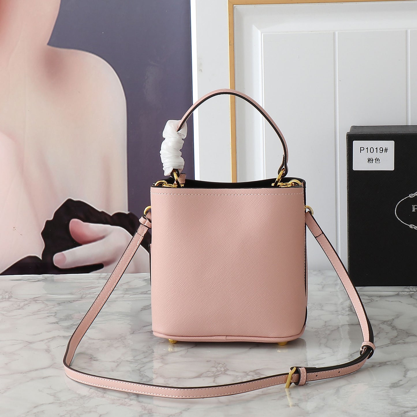 1WP102BDE Stylish leather bag