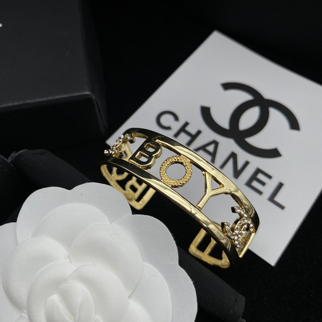 1C217KDE Stylish Bracelets