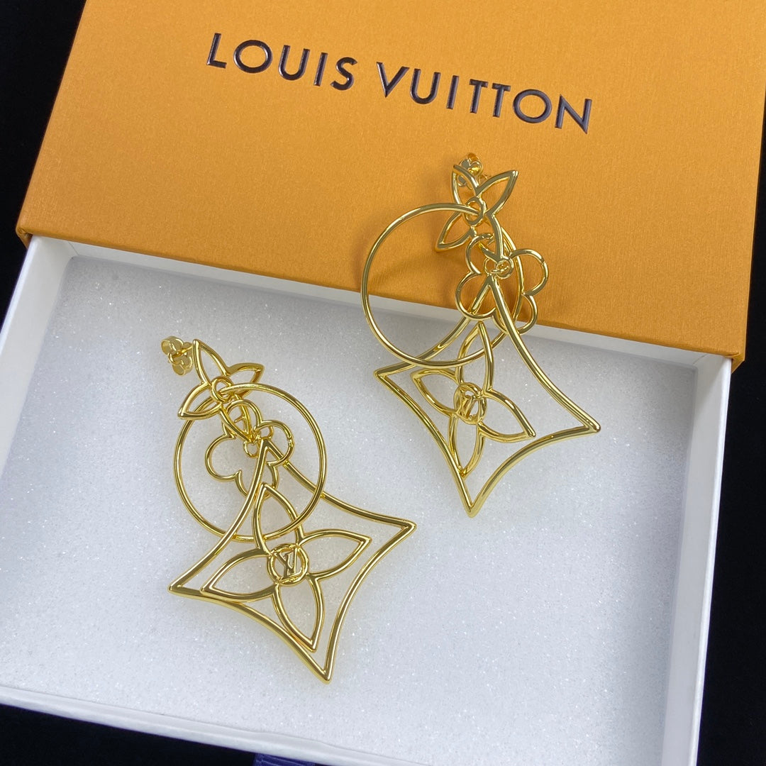 1NE214EDE Stylish Earrings