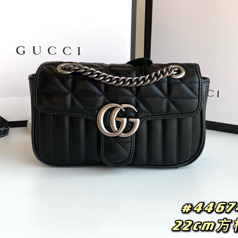 1XB46BDE Stylishleather bag 