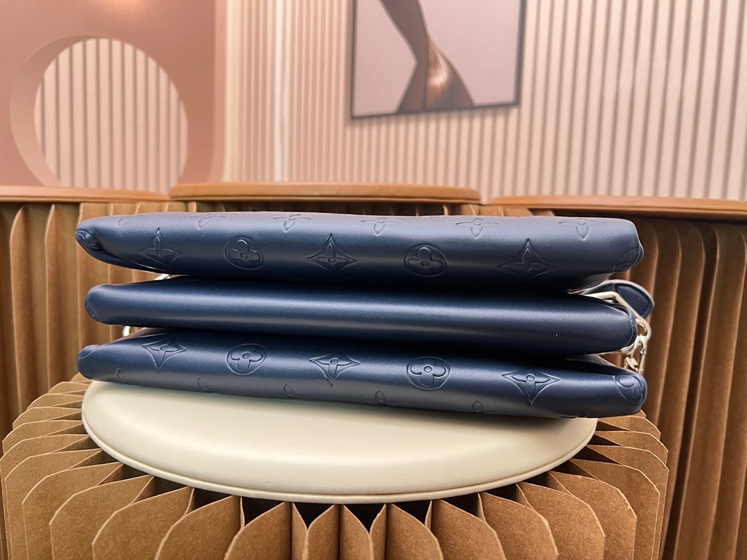 1XE180EDE Stylish leather bag 