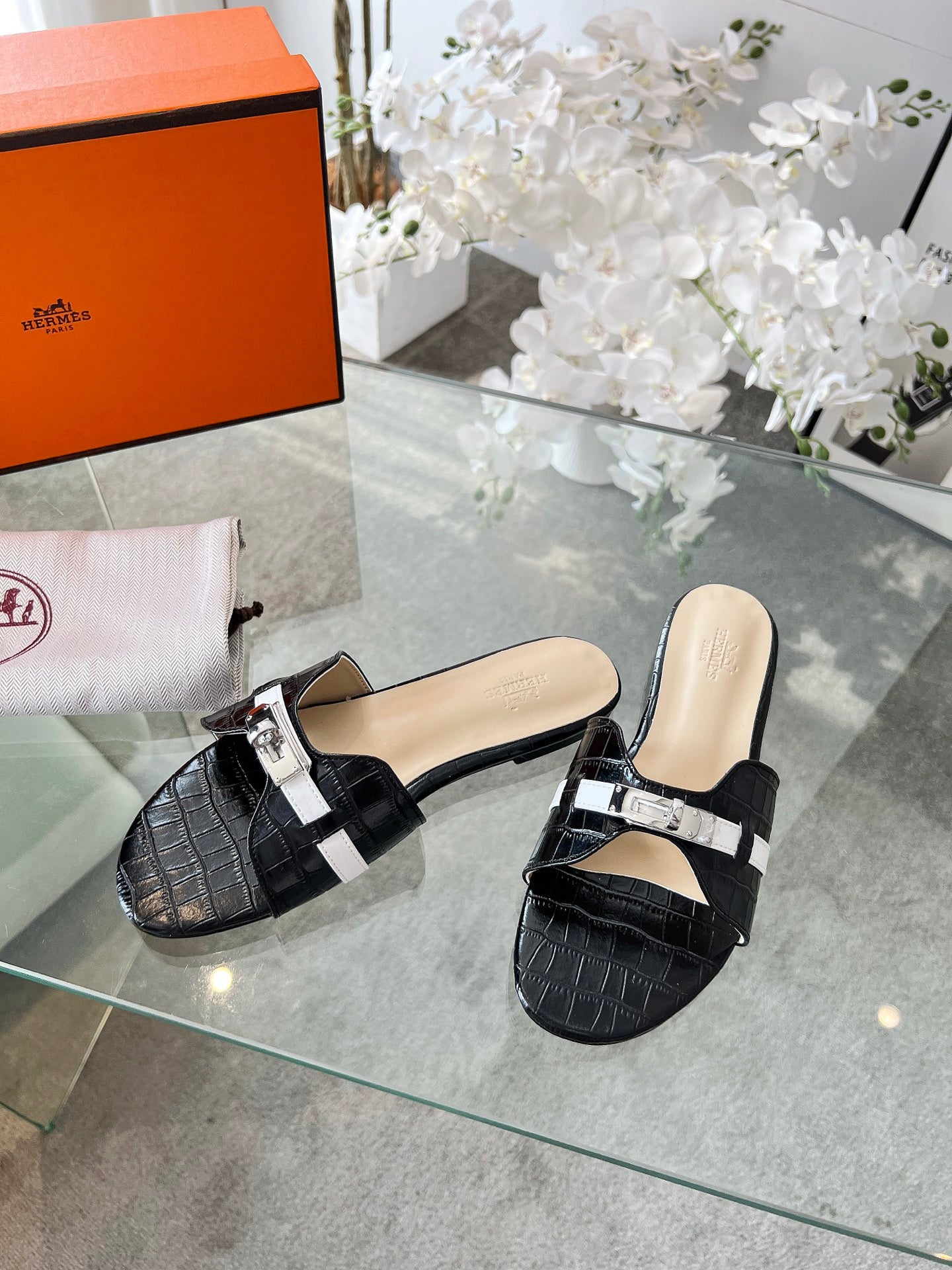 285ZH10ZDE Stylish leather Shoes