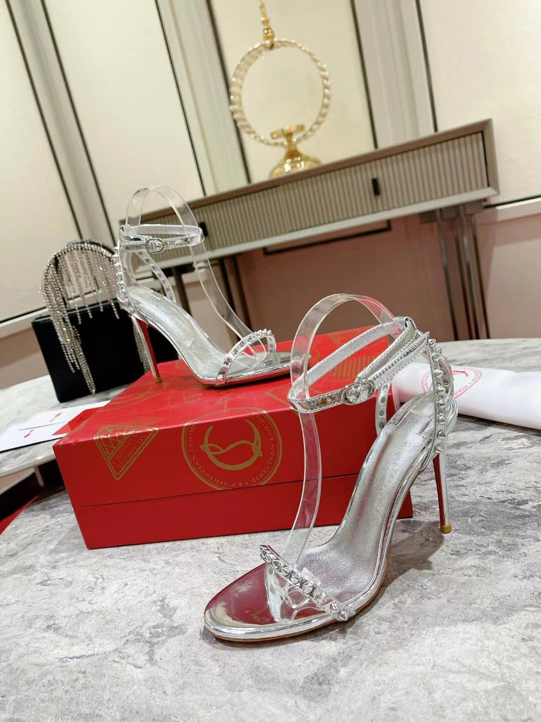 J4A220ZDE Stylish High heels Heel height 10cm
