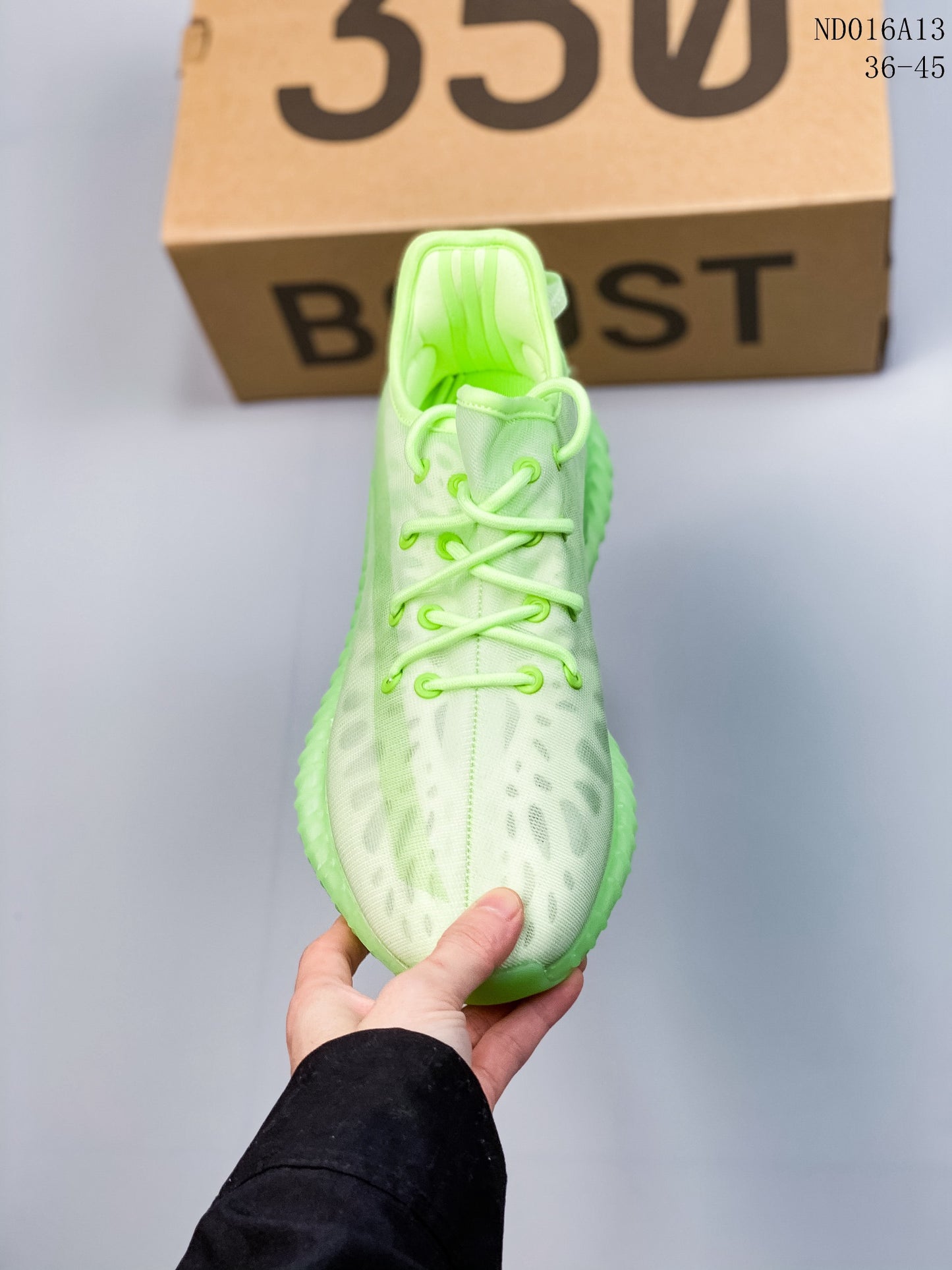 4YA86ZDE Stylish Sneakers (No Box, August-October Big Sale)