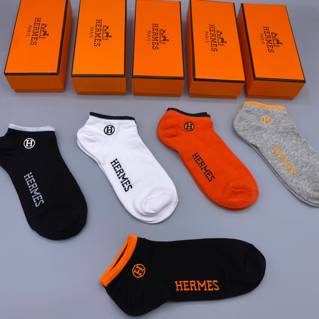 235QH587SDE Stylish socks(5 pairs )