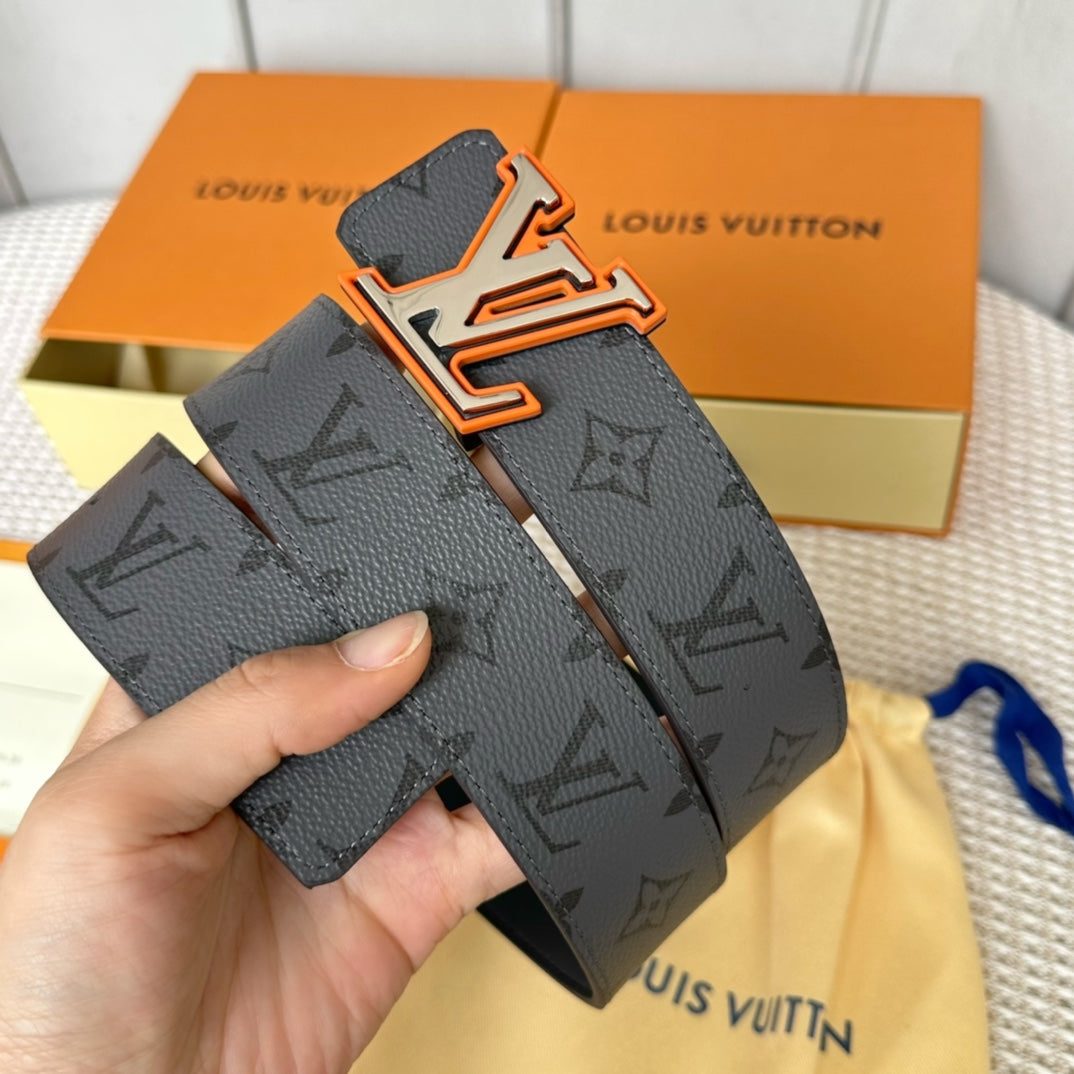 14E56PDE Stylish  High quality belt With full package