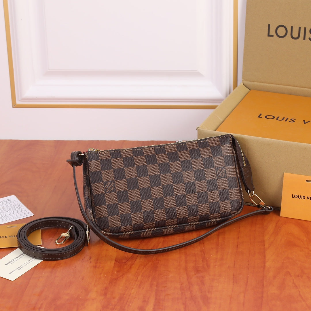 XE17BDE Stylish leather bag 